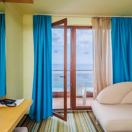 Mirage Hotel 3*