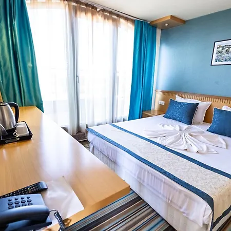 Mirage Hotel 3*